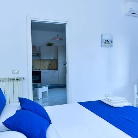 Benny House Sorrento