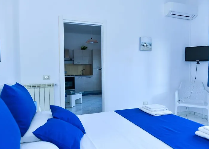 Benny House Sorrento